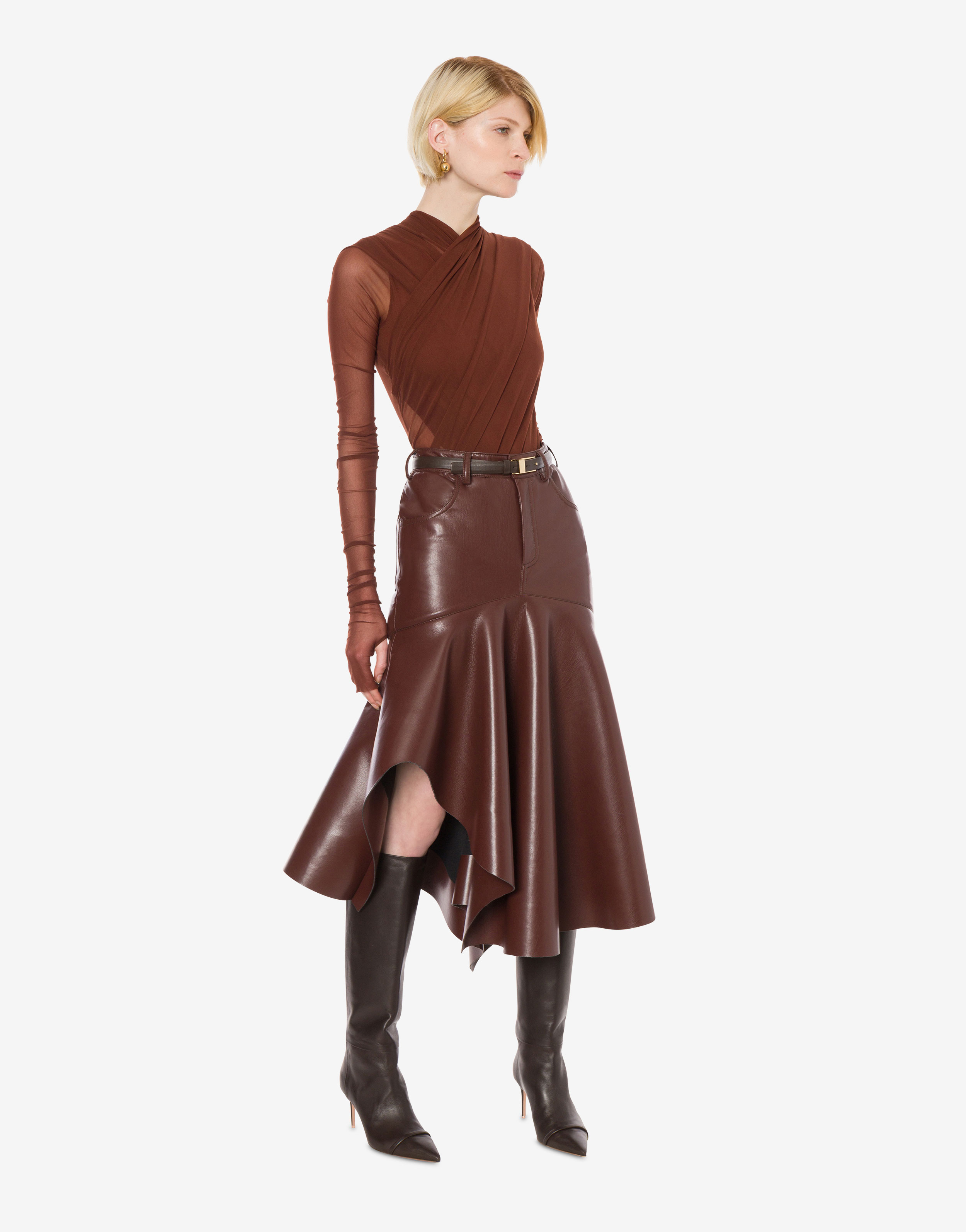 Skirt in coated fabric with flounce